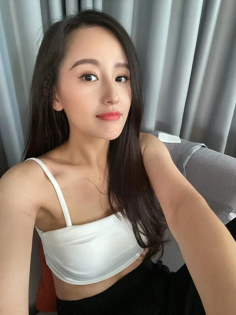 Mai Phương Thuý trong bộ bikini tôn dáng đầy ấn tượng
