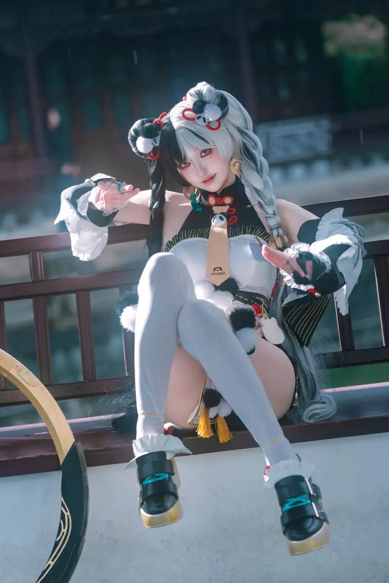 ảnh Luisa cosplay phong cách nổi bật