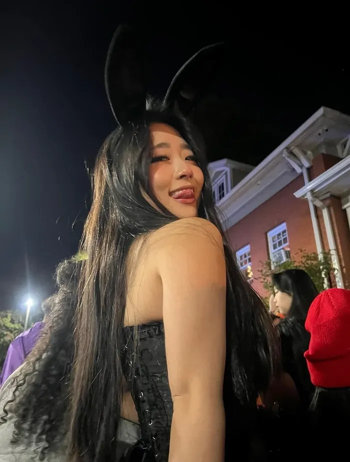 Ảnh cosplay thỏ đáng yêu tinh nghịch