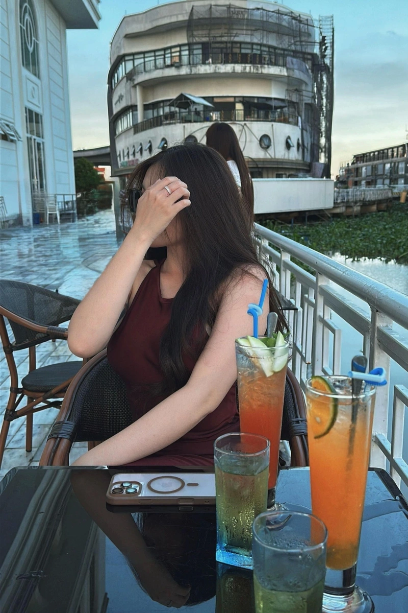 Ảnh Dii Dii gymer sexy khoe hàng tròn trịa siêu phẩm