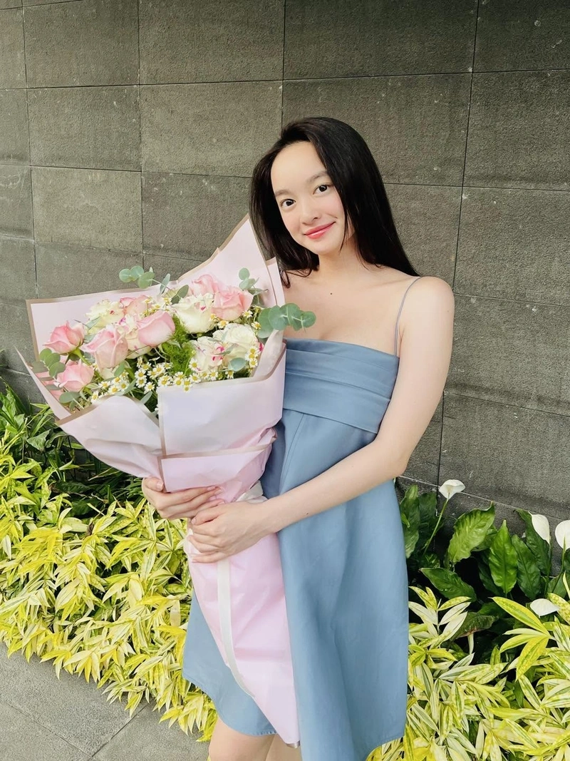 Ảnh Kaity Nguyễn bikini gợi cảm full body 2K