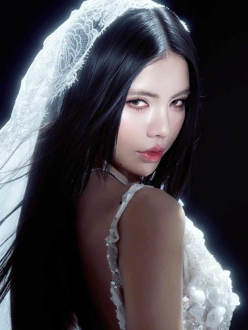 Ảnh Mai Dora nude full body quyến rũ làm hình nền