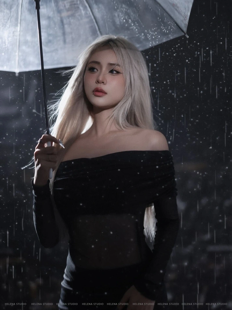 Ảnh Misthy bikini sexy ngực căng tròn