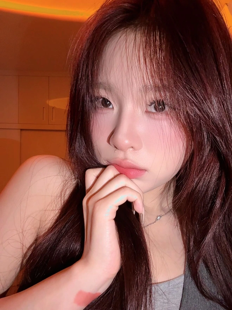 Ảnh Ngọc Kem khoe ngực khủng trong bikini nóng bỏng
