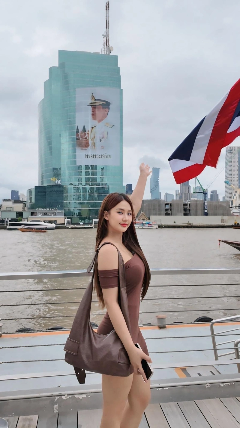 Ảnh Như Lê sexy kiêu sa sang trọng nổi bật