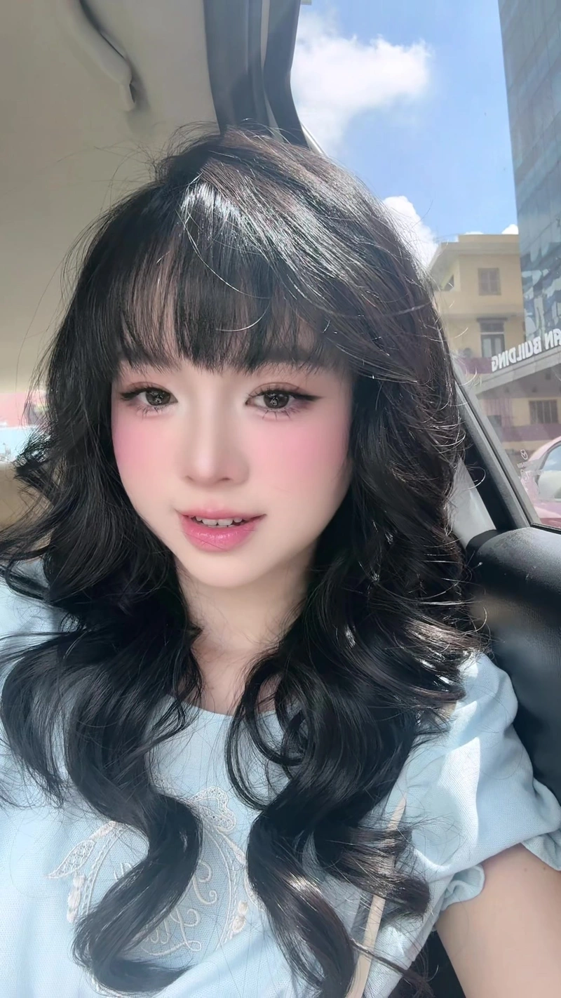 Ảnh Shana Quỳnh Giang bikini sexy đít tròn cuốn hút