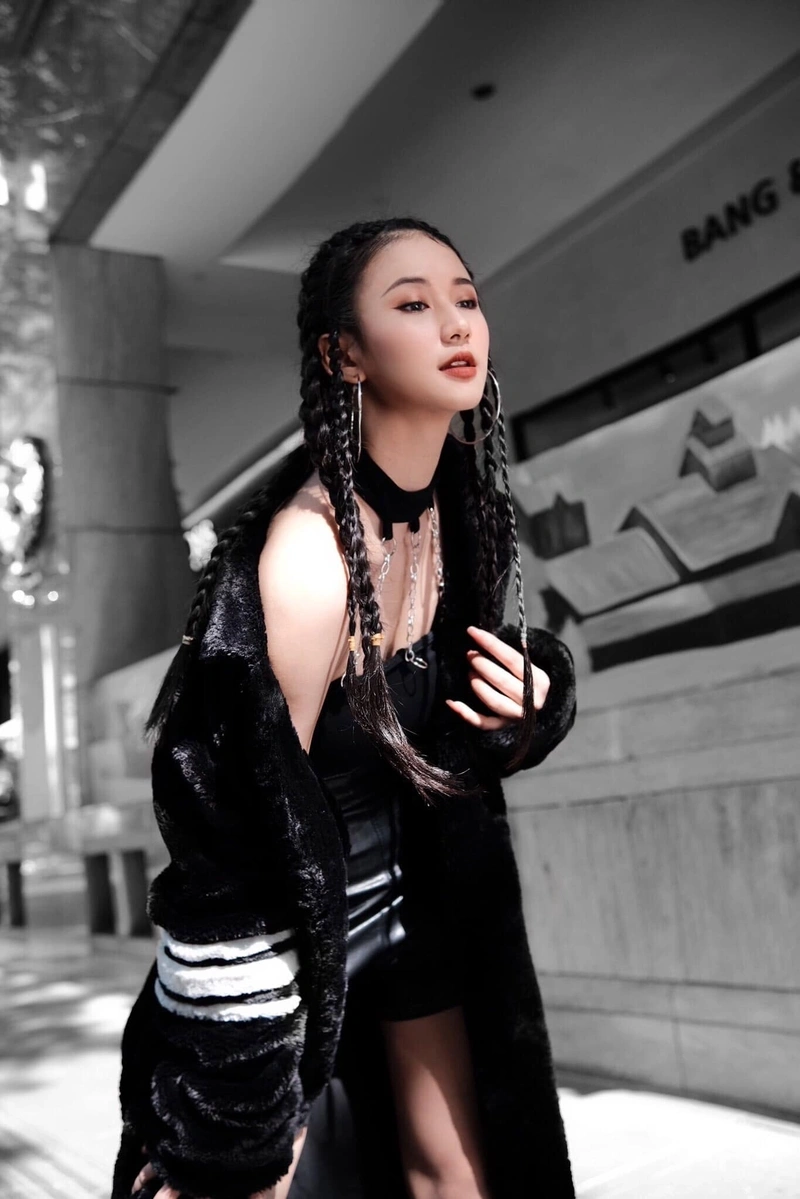 Ảnh Tiktoker Như Lê sexy quyến rũ nổi bật
