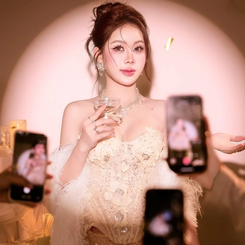Ảnh Tuệ Vy Tiktoker sexy khoe thân hình nóng bỏng full HD