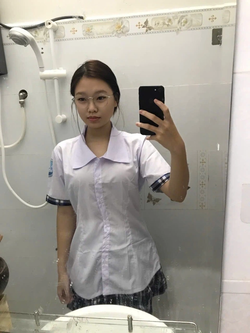 Ảnh gái xinh lớp 6 hồn nhiên đáng yêu