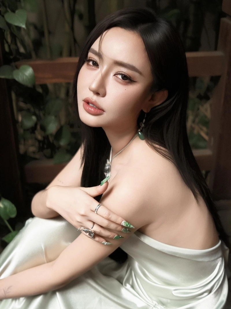 Bích Phương bikini sexy body gợi cảm full HD