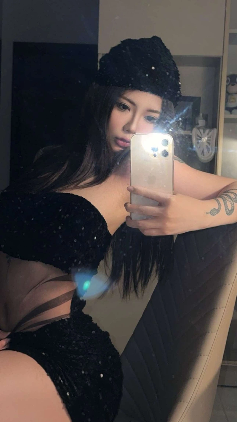 Hình Hương Tịt vòng ba căng tròn cuốn hút mọi góc nhìn
