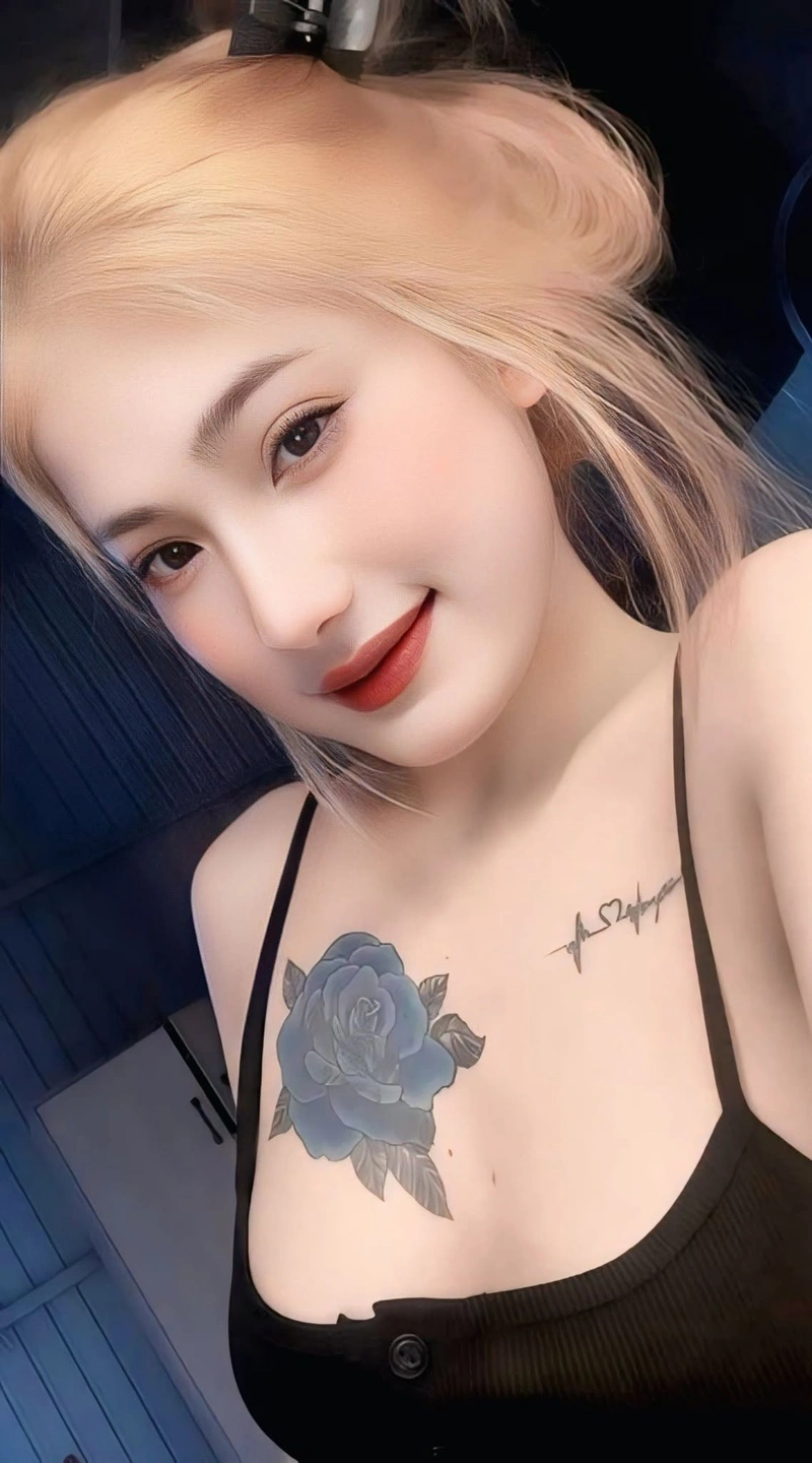 Hình Huỳnh Thị Bảo Trân lộ hàng gợi cảm 4K