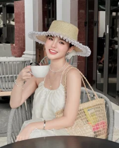 Hình Nhật Hạ bikini sexy khoe hàng cực phẩm