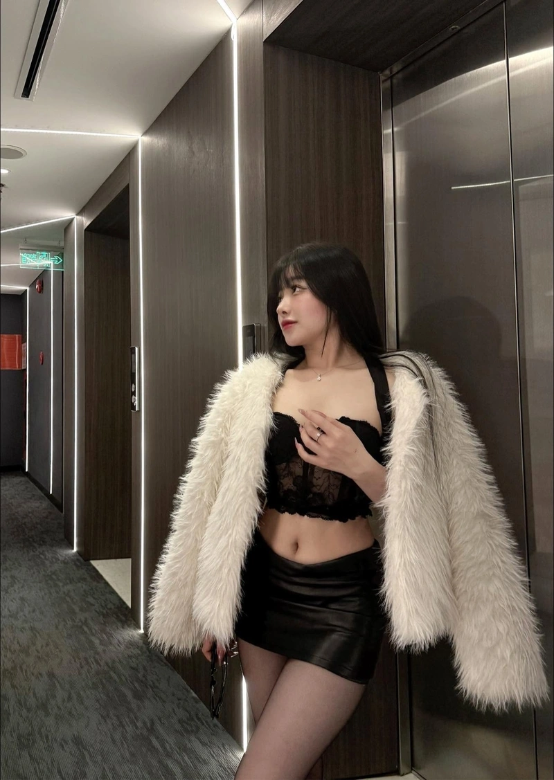 Hình Quỳnh Mai sexy xinh đẹp