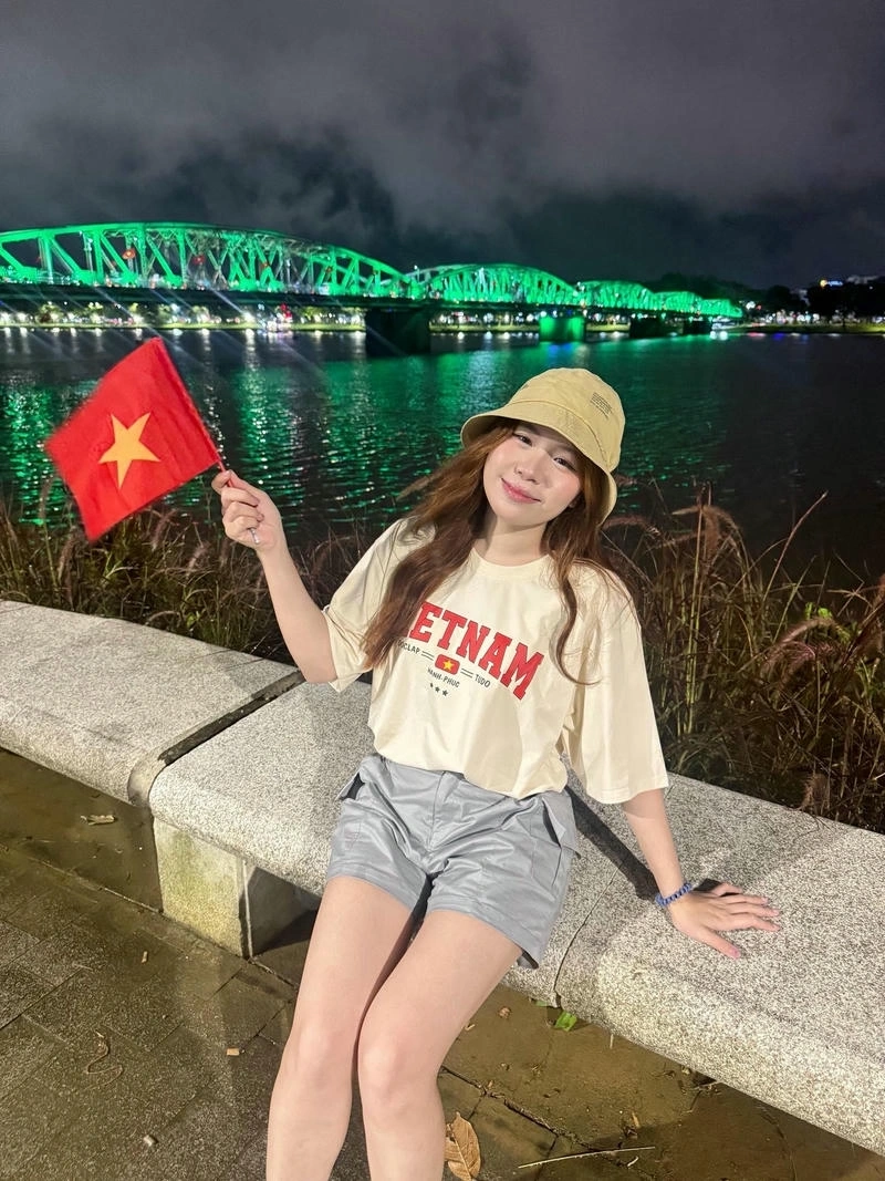 Hình ảnh cô nàng Sammy Đào quyến rũ