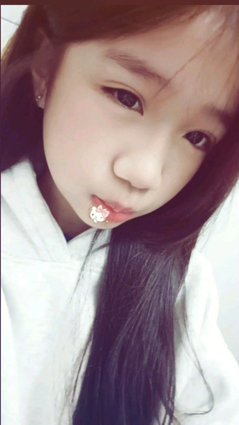 Hình gái xinh 2k11 ngọt ngào duyên dáng
