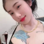 Huỳnh Thị Bảo Trân cởi hết khoe hàng nóng bỏng
