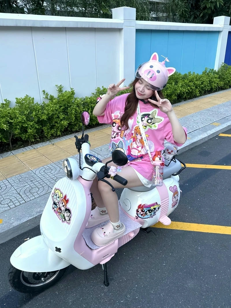 Sammy Đào phiên bản sexy đầy nét duyên