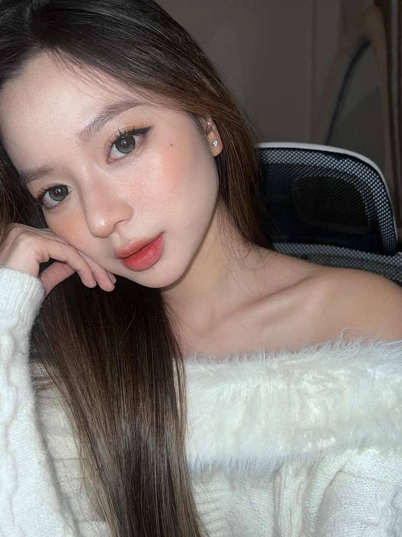 Vũ Ngọc Kim Chi khoe body nóng bỏng với bikini